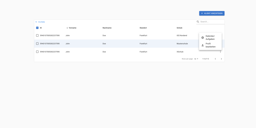Übersicht auf alle Klienten, wo man auch den Kalender, die Aufgaben einsehen und das Profil bearbeiten kann.