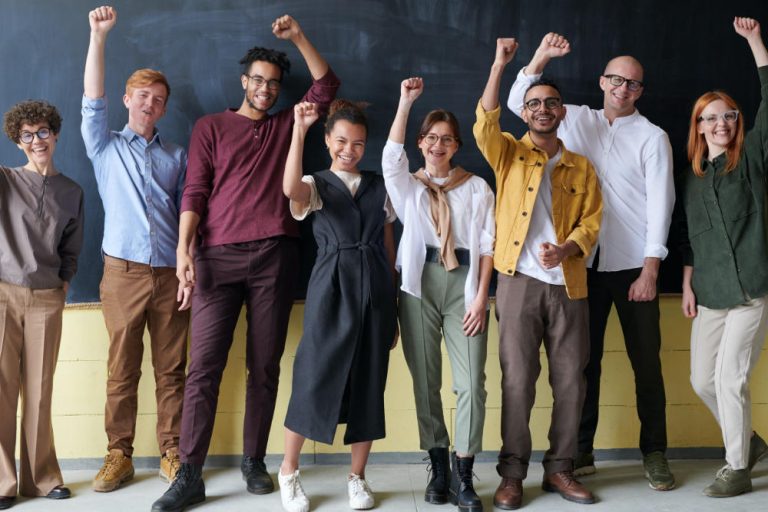 Karriere bei Zusammen Stark als Schulbegleiterin Schulbegleiter 768x512 1 -